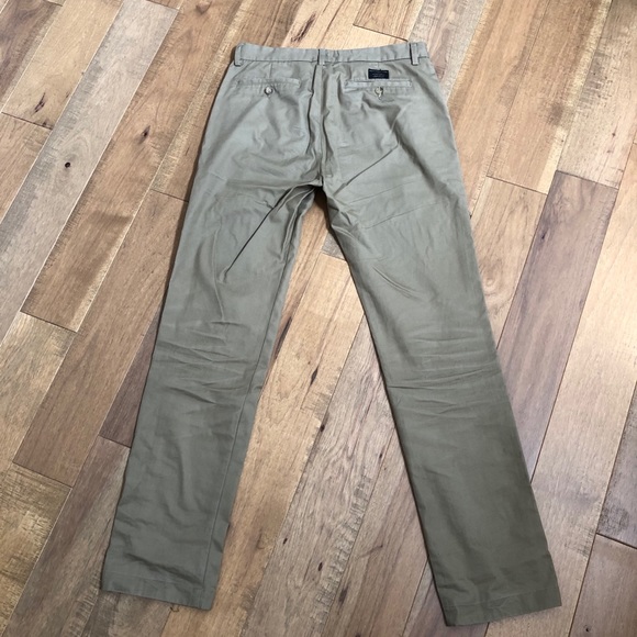 Banana Republic Men’s Chinos Pants, Size 32X34 - Picture 2 of 4